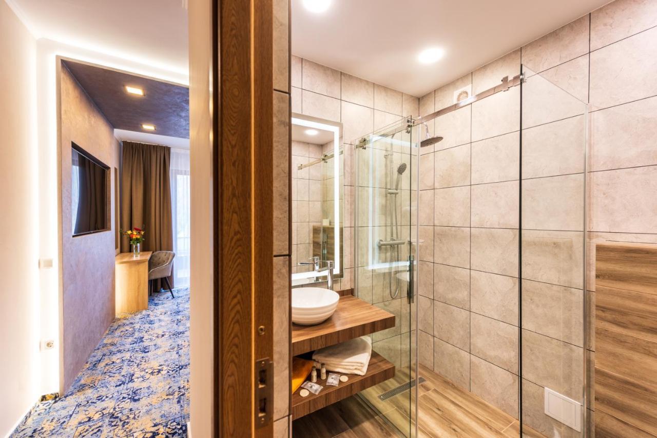 Hotel Tusnad 바일레 투슈나드 외부 사진